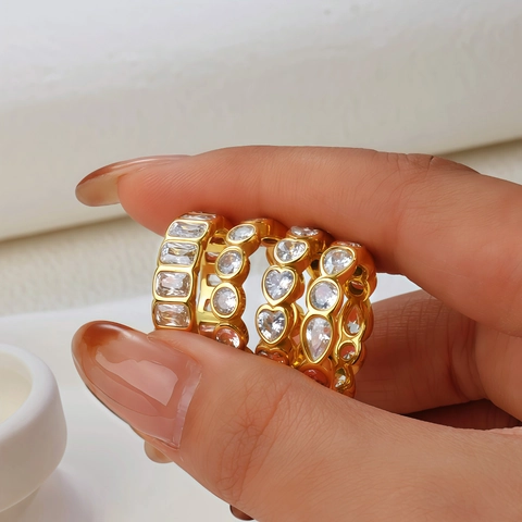 Stainless Steel Rhinestone Eternity Ring For Women Luxury Heart Waterdrop Round Square Cut Inlaid Finger Ring Fashion Jewelry