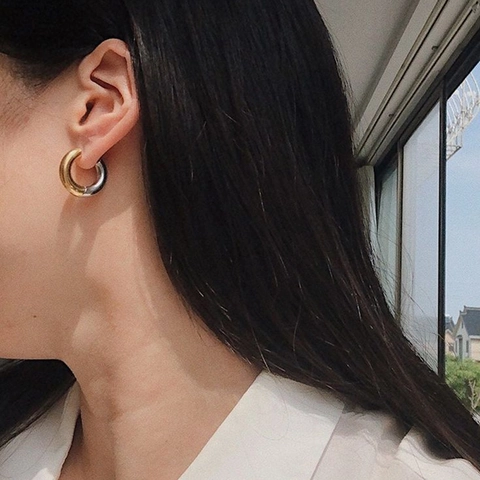Orecchini a Cerchio Bicolore in Acciaio Inossidabile Placcato Oro 18K Minimalisti Geometrici Circolari Spessi Gioielli di Moda Donna Uomo