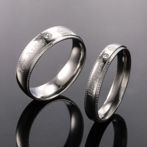 Stainless Steel Crown Couple Rings Her King His Queen Engraved Rhinestone Band For Men Women Fashion Commuter Jewelry