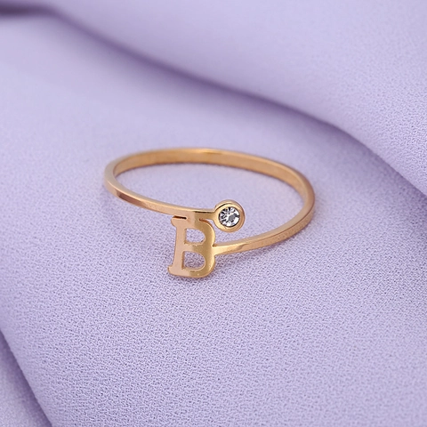 Stainless Steel Initial Letter Open Ring For Women Minimalist Adjustable A-Z Alphabet Rhinestone Inlaid Fashion Jewelry Finger Ring Accessory