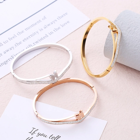 Stainless Steel Frosted Butterfly Open Bangle For Women Trendy Rhinestone Inlaid Wave Line Oval Cuff Bracelet Jewelry