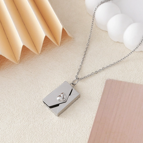 Minimalist Stainless Steel Heart Envelope Pendant Necklace Gold Rose Gold Silver Secret Love Message Engraved Necklace For Women
