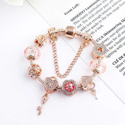 Pulsera De Dijes Aleación Oro Rosa Con Candado Corazón Llave Flor Rosa Esmalte Diamante De Imitación Cuentas Cristal Artificial Mujer