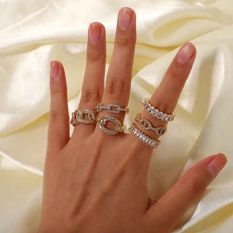 Bague Ouverte Vintage en Cuivre avec Zirconia pour Femme Style Ethnique Plaqué Or Bague Réglable Chaîne Géométrique