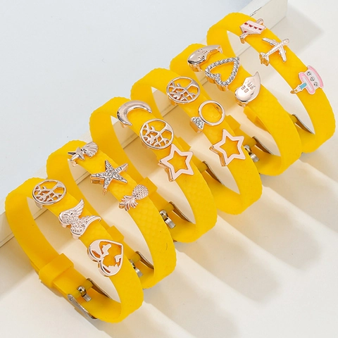 Adjustable Yellow Silicone Strap Charm Bracelet For Women Girls Alloy Rose Gold Heart Star Mom Pendant Fashion Jewelry