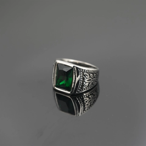 Vintage Men Signet Ring Stainless Steel Rectangular Gemstone Engraved Side Retro Punk Style Statement Finger Jewelry