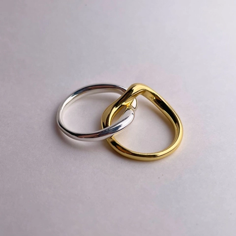 18K Gold Silver Two Tone Twisted Mobius Double Ring For Women Men Minimalist Geometric Interlocking Finger Ring Fashion Jewelry