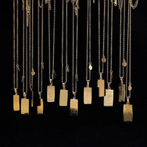 Collar con Colgante de 12 Signos del Zodiaco Vintage para Mujer Hombre Oro Plata Negro Acero Inoxidable Tarot Medallón Rectangular