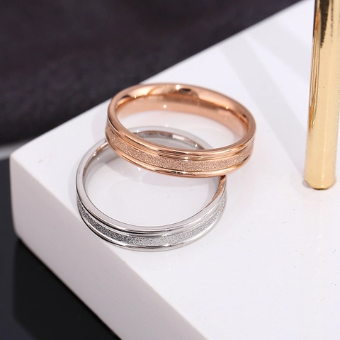 Minimalistischer Titanstahl Mattierter Ring Für Damen Herren Roségold Silber Gold Galvanisierter Geometrischer Bandring Modeschmuck