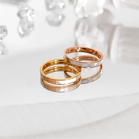 Minimalistische Titanium Staal Kunstparelmoer Ring Voor Vrouwen Elegante Natuurlijke Schelp Omtrek Band Ring Chique Vingersieraden