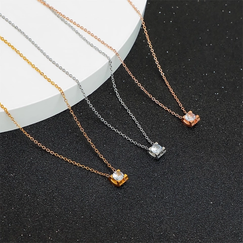 Minimalist Titanium Steel Pendant Necklace 18K Rose Gold Plated Square Four Claw Rhinestone Clavicle Chain Jewelry For Women