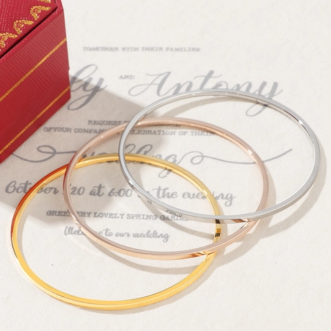 Minimalist Titanium Steel Bangle Bracelet For Women 18K Gold Plated Smooth Thin Stackable Round Plain Hand Bangle Jewelry