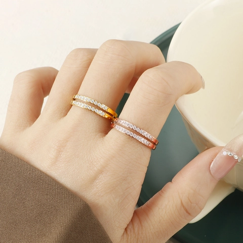 Mode Titanstahl Doppelschicht Ring Pave Zirkonia Eingelegt Gold Silber Roségold Minimalistisch Fingerring Für Damen Schmuck