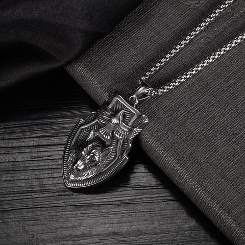 Vintage Stainless Steel Wolf Head Eagle Shield Pendant Necklace For Men Retro Punk Style Animal Totem Jewelry Gift