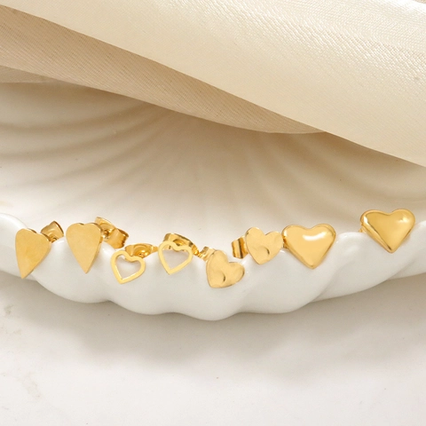 Minimalistische Edelstahl Hohl Herz Schraubverschluss Ohrstecker Für Damen 18K Vergoldet Knorpel Piercing Schmuck Geschenk