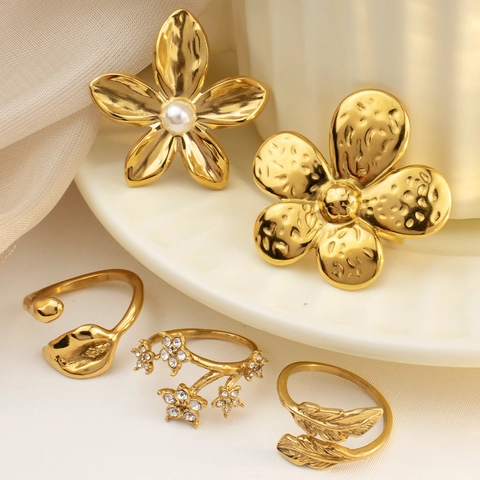Vintage Hammered Flower Ring Earrings For Women Gold Plated Stainless Steel Textured Metallic Jewelry Accessories