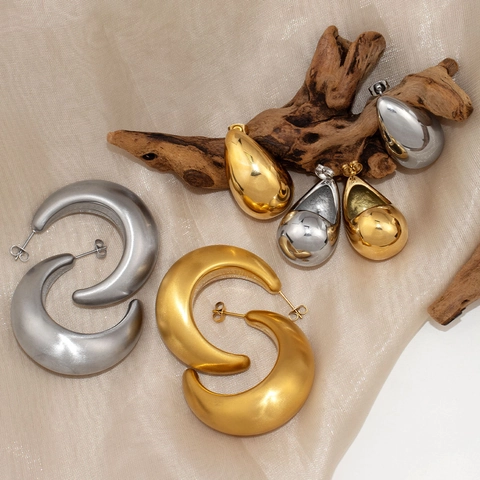 Minimalistische 18K Vergoldete Edelstahl C-Förmige Chunky Hoop Ohrringe Für Damen Leichte Geometrische Mode Schmuck Ohrstecker