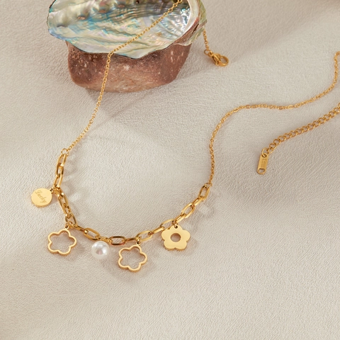 Collana a Catena Giuntata in Acciaio Inossidabile per Donna Ciondolo Fiore Cavo Dorato Perla Artificiale Gioielli Lucky Charm