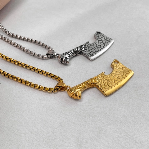 Punk Gothic Stainless Steel Skull Cleaver Pendant Necklace For Men Hip Hop Vintage Textured Knife Charm Jewelry Box Chain Necklace
