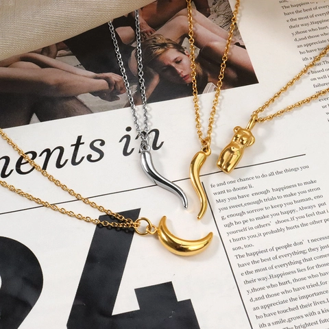 Minimalist Stainless Steel Italian Horn Chili Pendant Necklace For Women Personalized Fashion Jewelry Polished Cornicello Charm Neckline Accessory