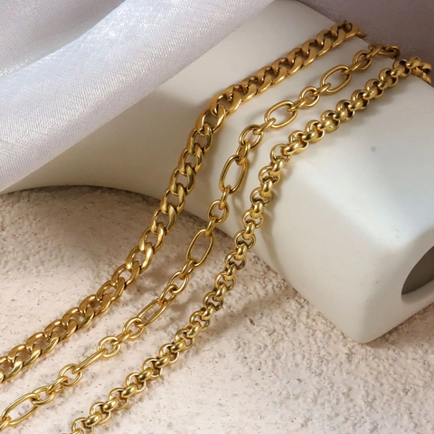 Klassische Edelstahl Figaro Halskette Für Unisex Gold Stahlfarbe Galvanisierte Schlichte Gliederkette Mode Schmuck