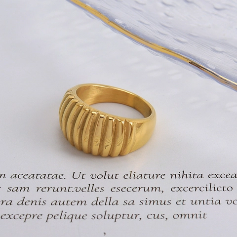 Anello in Acciaio Inossidabile Croissant a Fascia Larga a Costine Hip Hop Moda Occidentale Placcato Oro Gioielli Uomo Donna