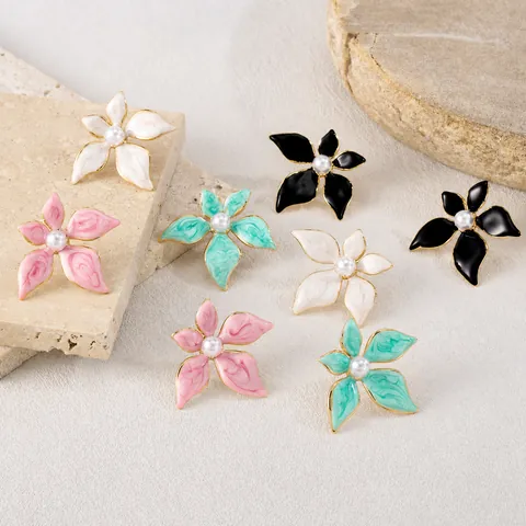 Opk Français Élégant Boucles d'Oreilles Clous en Acier Inoxydable Fleur Pour Femmes Rétro Mode Perle Artificielle Émail Bijoux
