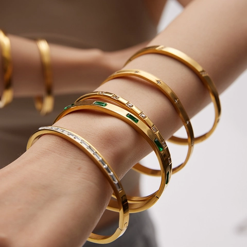 Titanium Staal Verguld Open Armring Armband Voor Vrouwen Met Strass Ingelegd Minimalistische Hoge Kwaliteit Sieraden Cadeau