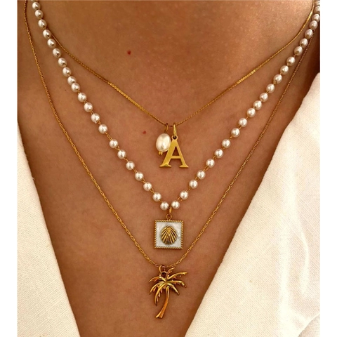Collana con Iniziale in Acciaio Inossidabile per Donna Placcata Oro Perla Artificiale Conchiglia Ciondolo Albero di Cocco Gioielli Estivi da Spiaggia