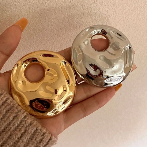 Roestvrij Staal Onregelmatige Waterrimpeling Broche Voor Vrouwen Modern Minimalistisch Lava Textuur Metalen Kleding Accessoire