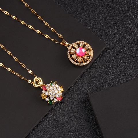 Rotating Clover Flower Pendant Necklace Gold Plated Titanium Steel Chain Zirconia Inlaid Rotatable Luck Jewelry For Women