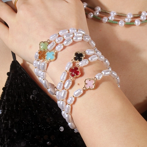 Vintage Artificial Baroque Pearl Bracelet For Women Gold Plated Alloy Multicolor Clover Pendant Adjustable Chain Bracelet Jewelry Gift