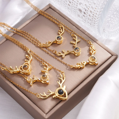 Luxury Gold Plated Copper Antler Projection Necklace 100 Languages I Love You Heart Deer Horn Zirconia Pendant Necklace For Women
