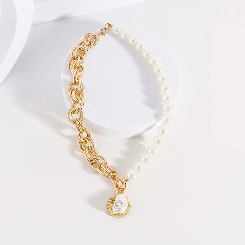 Collana in Lega Asimmetrica di Moda per Donna Giunzione di Perle Artificiali Collana a Catena in Metallo Ciondolo a Conchiglia Gioielli