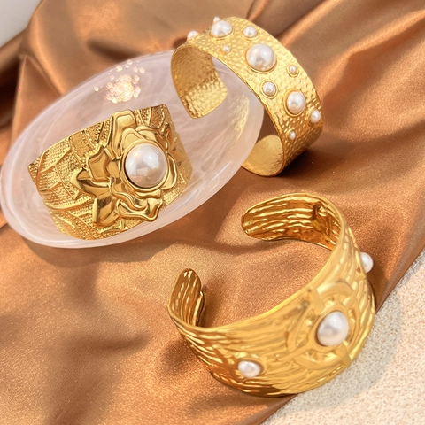 Bracelet Jonc Ouvert Vintage en Acier Inoxydable pour Femme Or Argent Électroplaqué Perle Artificielle Martelé Fleur