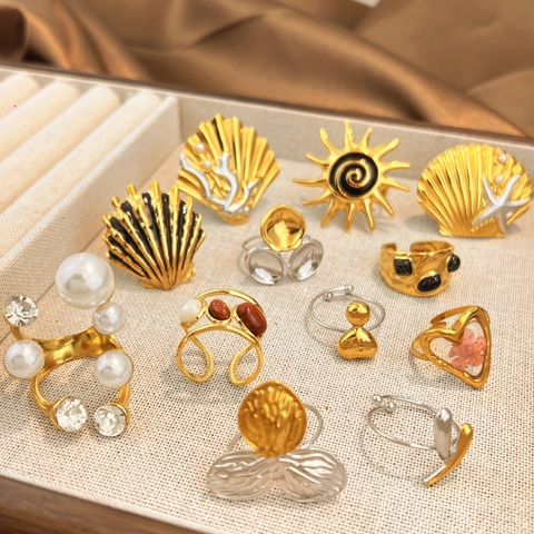 Anello Vintage in Acciaio Inossidabile da Donna Moda Europea Conchiglia Stella Marina Sole Perla Artificiale Strass Anello Regolabile