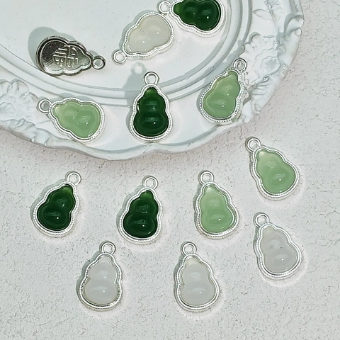 Vintage Chinese Style Calabash Gourd Pendants Alloy Imitation Jade Charms For DIY Necklace Bracelet Jewelry Making Accessories