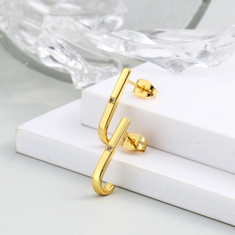 Minimalist Geometric J-Shaped Hook Stud Earrings With 925 Sterling Silver Earring Post Gold Brass Zirconia Jewelry For Women