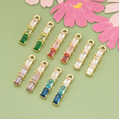 Colgante de Barra de Cobre Chapado en Oro 18k Forma de Bambú Con Piedra de Circonia de Corte Baguette Degradado para Joyería DIY