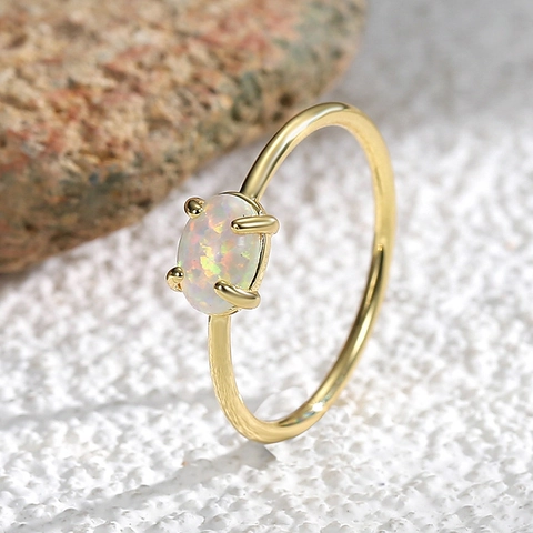 Anillo de Latón Chapado en Oro Con Ópalo para Mujer Elegante Piedra Ovalada Circonia Engaste de Cuatro Garras Anillo Geométrico