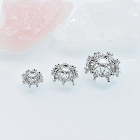 DIY Copper Bead Caps Hollow Flower Star Spacer For Bracelet Necklace Jewelry Making Electroplated Rhinestone Jewelry Findings