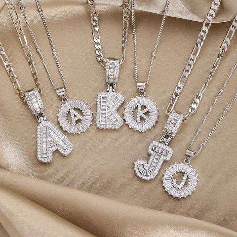Kupfer Zirkonia Buchstaben Anhänger Halskette 18K Vergoldet Baguette Iced Out Figaro Kette Personalisierter Schmuck Damen Herren