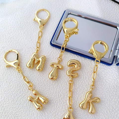 Portachiavi con Lettere Puffy 3D Placcato Oro 18K per Donna Ciondolo per Borsa Alfabeto Accessorio per Portachiavi in Metallo