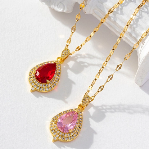 Elegant Copper Water Drop Pendant Necklace For Women Micro Inlaid Zirconia Gold Clavicle Chain Pear Shaped Jewelry Gift
