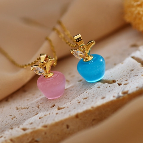 Sweet Opal Apple Pendant Necklace For Women Gold Plated Copper Zirconia Leaf Inlaid Fashion Jewelry Candy Color Clavicle Chain