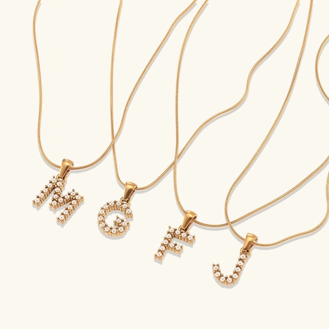 Collar de Letra Inicial de Acero Inoxidable y Perla Artificial Chapado en Oro Strass Joyería de Moda para Mujer