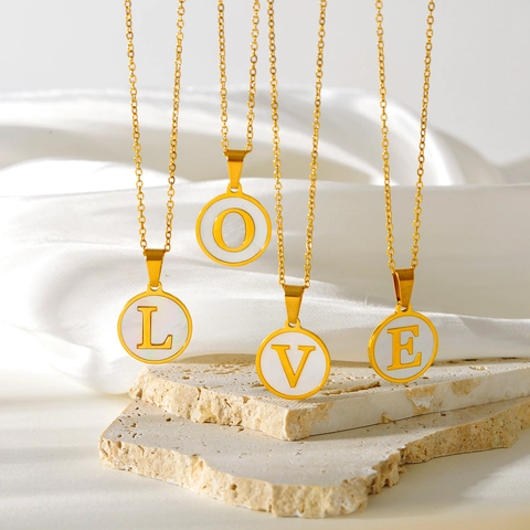 Minimalist Titanium Steel Initial Letter Necklace For Women Gold Plated Round Artificial Pearl Shell Pendant Jewelry Gift