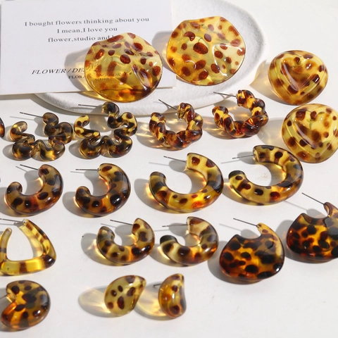 Vintage Leopard Print Resin Earrings For Women Amber Tortoiseshell Stud Earrings With 925 Sterling Silver Earring Post