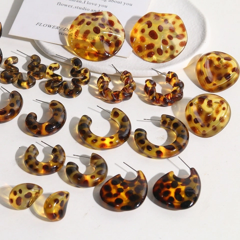 Vintage Leopard Print Resin Earrings For Women Amber Tortoiseshell Stud Earrings With 925 Sterling Silver Earring Post