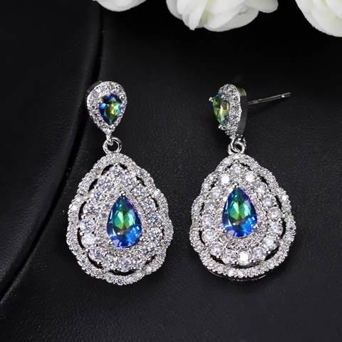Luxury Copper Pear Shaped Drop Earrings For Women Exquisite Zirconia Aurora Borealis Crystal Teardrop Gold Plated Jewelry